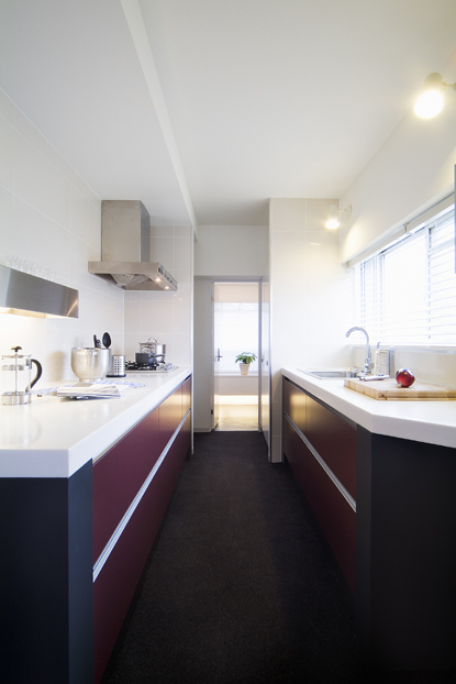 対面式キッチンよりも機能的で明るい、キッチンもそのマンションの立地等や窓の位置も配慮して考えないといけないとおもいます。